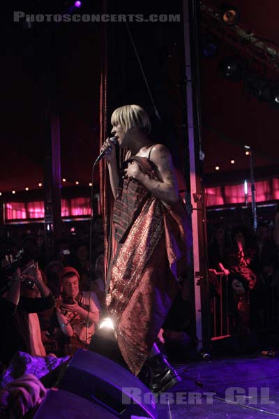 MYKKI BLANCO - 2013-05-26 - PARIS - Cabaret Sauvage - 